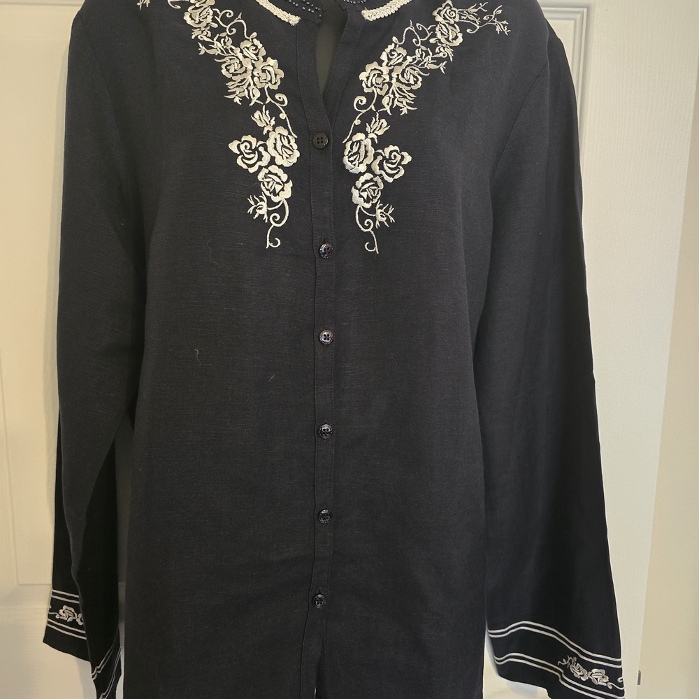 Navy Blue Button-Up Shirt with White Floral Embroidery New No Tag Linen Size XL